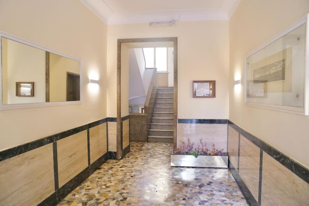 Lejlighed Domus Piramide Rom